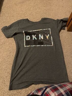 DKNY Dark Gray Short Sleeve Tee with Holographic Logo